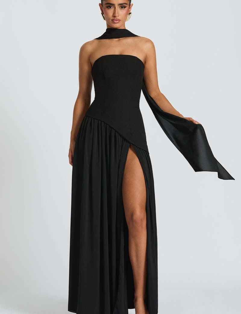 Beatriz - Vestido Longo Sofisticado