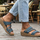 Carrie – Elegância Fresca em Azul Elegante