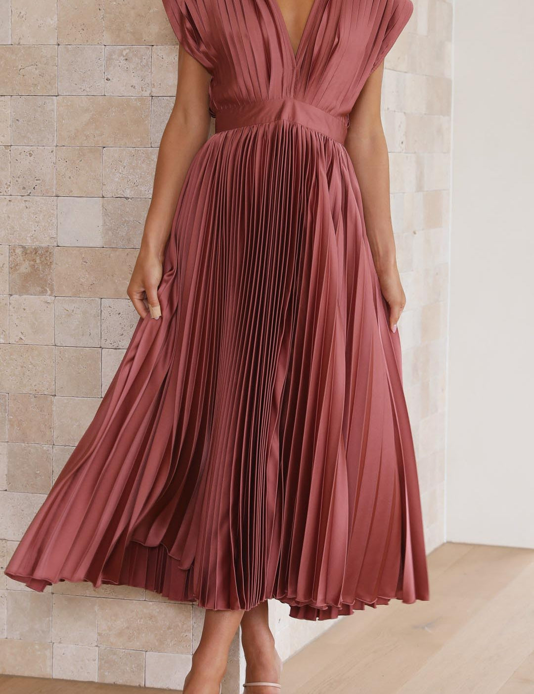 Isla - Vestido Plissado Elegante