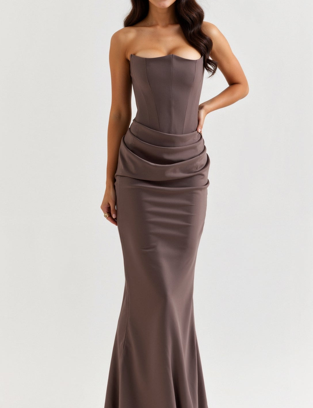 Esmeralda - Vestido comprido com corpete